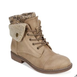 Cliffs by White Mountain Duena  Bootie
